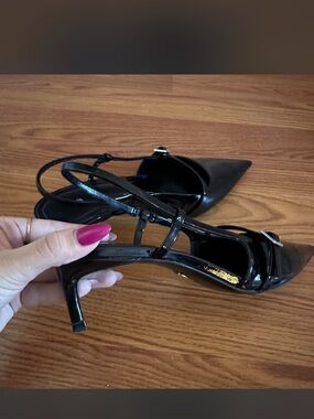 Zara Black Pointed-Toe Strappy Heels